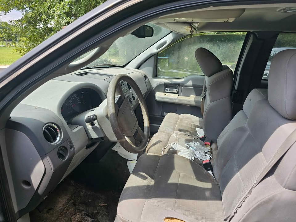 2004 F150 photo 6