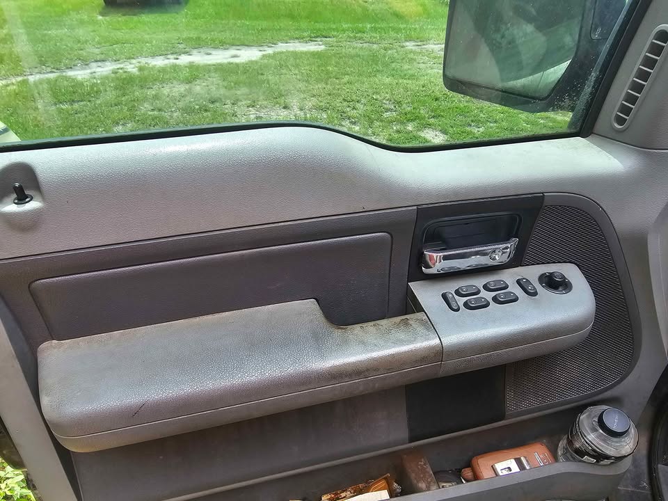 2004 F150 photo 4